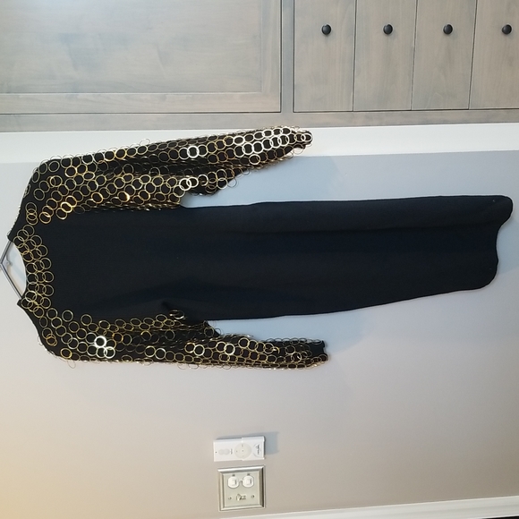 Black 100% wool with stylish gold rings - Picture 2 of 2